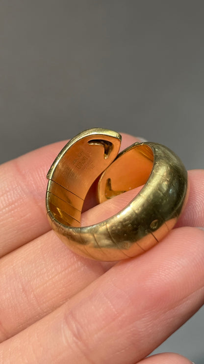 Vintage French Chaumet 18K Yellow Gold Solid Tubogas Ring