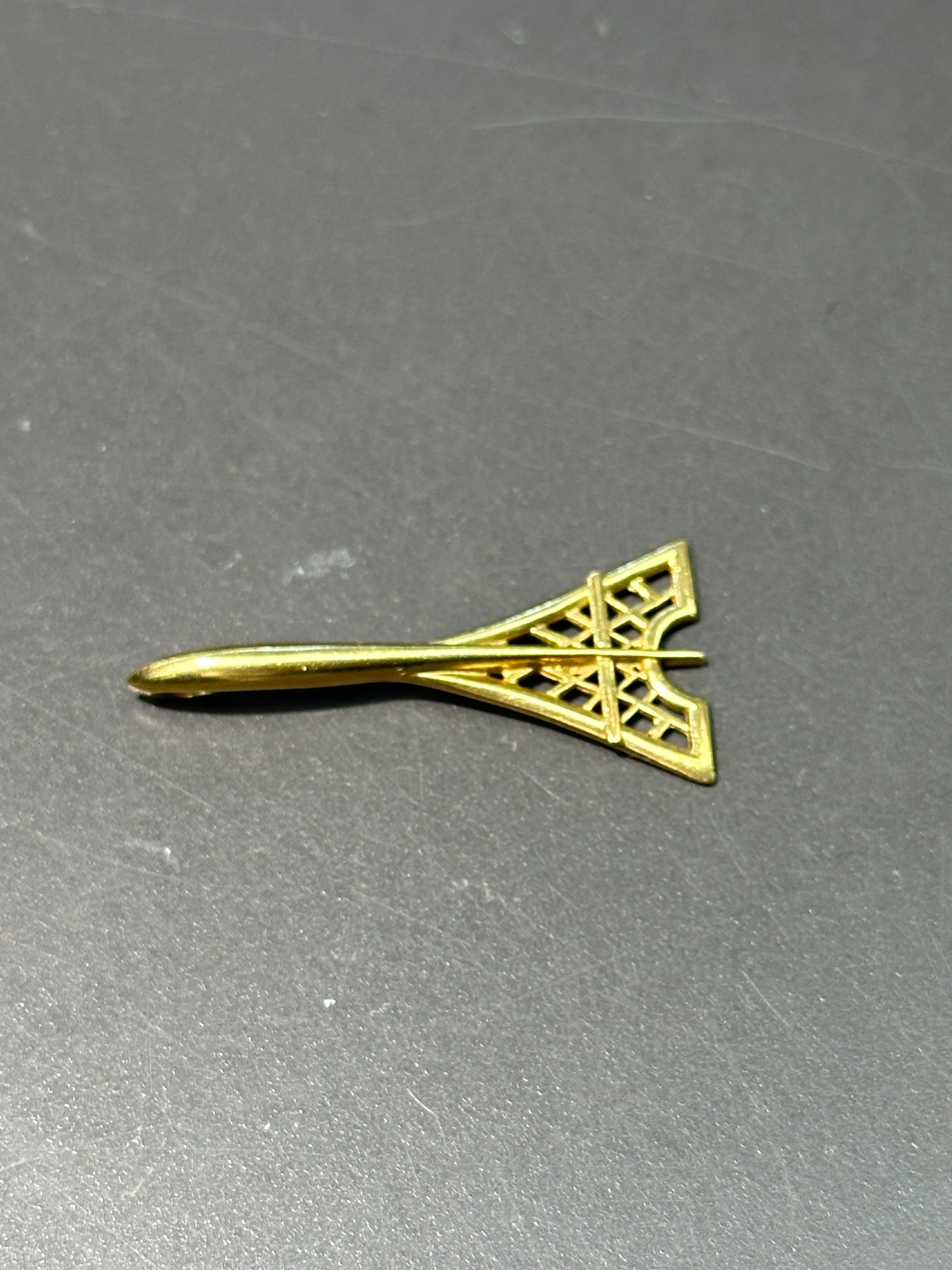 18K Gold Eiffel Tower Pendant