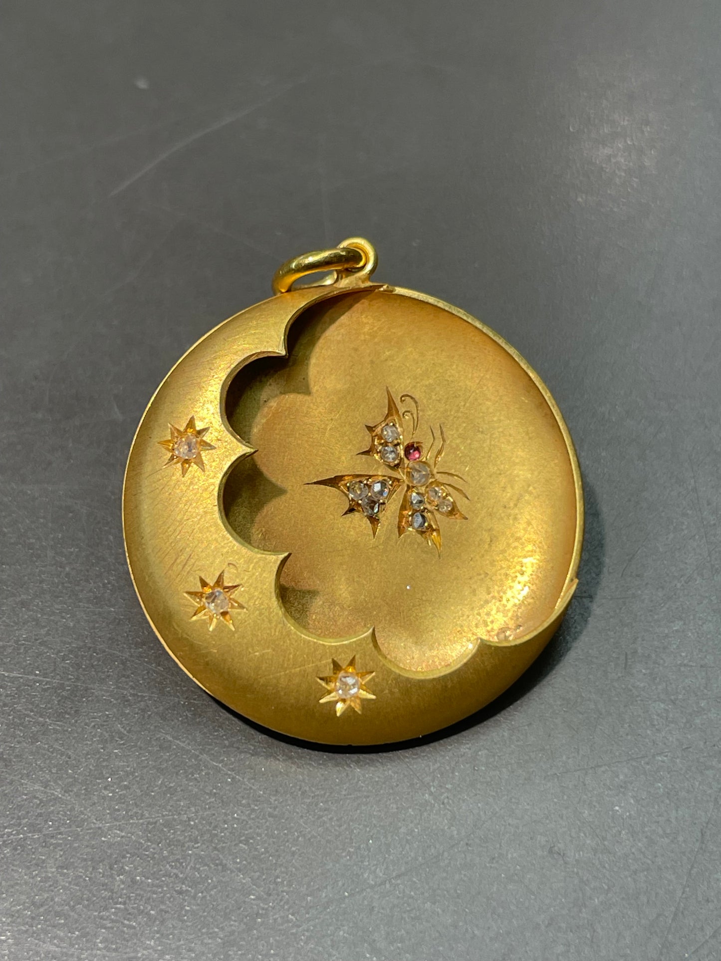 古董 14K 金钻石蝴蝶新月吊坠