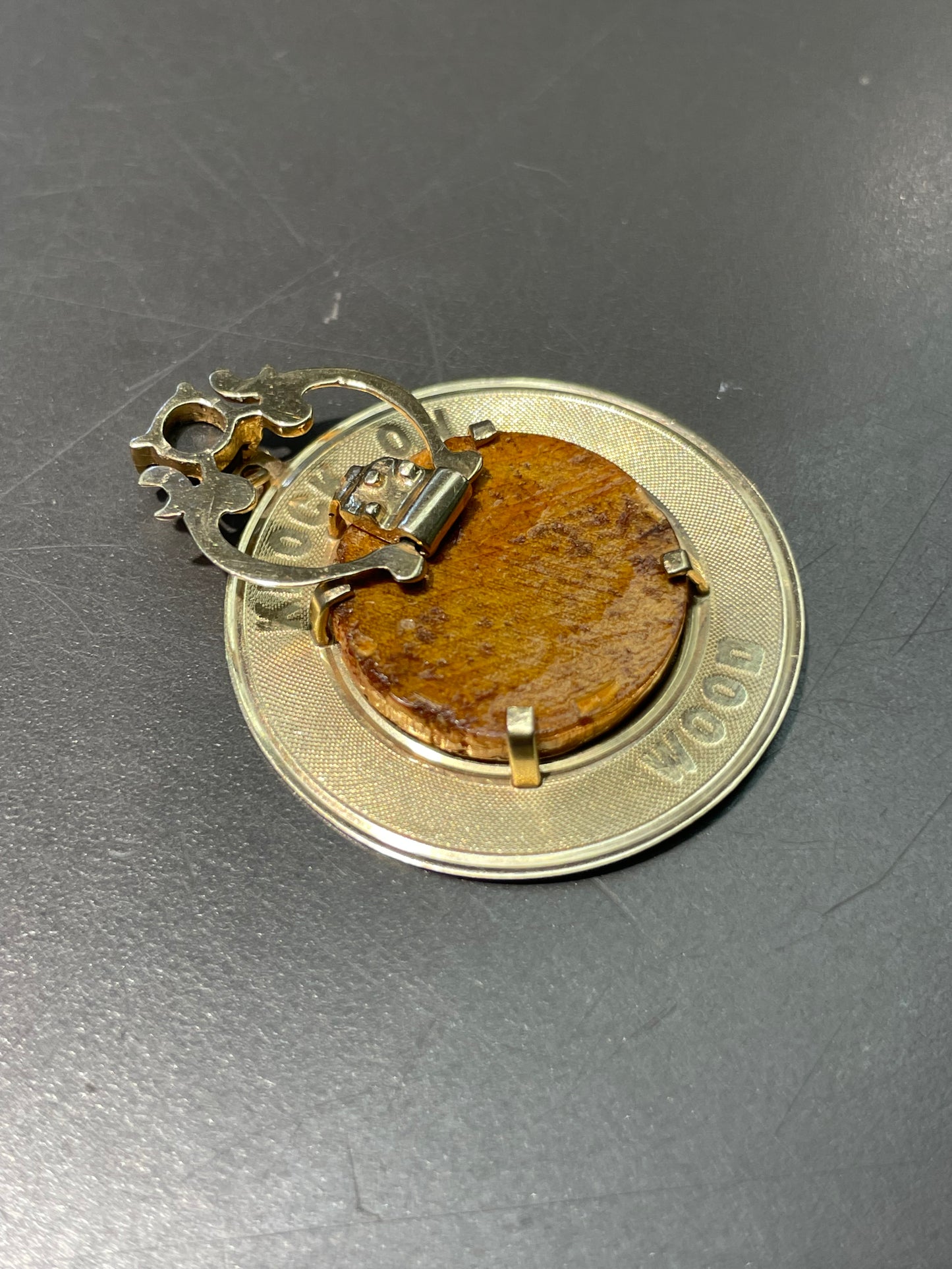 Vintage 14K Yellow Gold Articulating Knock on Wood Charm Pendant