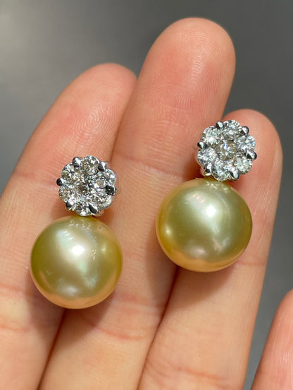 18K Gold Yellow 13.5 mm South Sea Pearl Diamond Earring