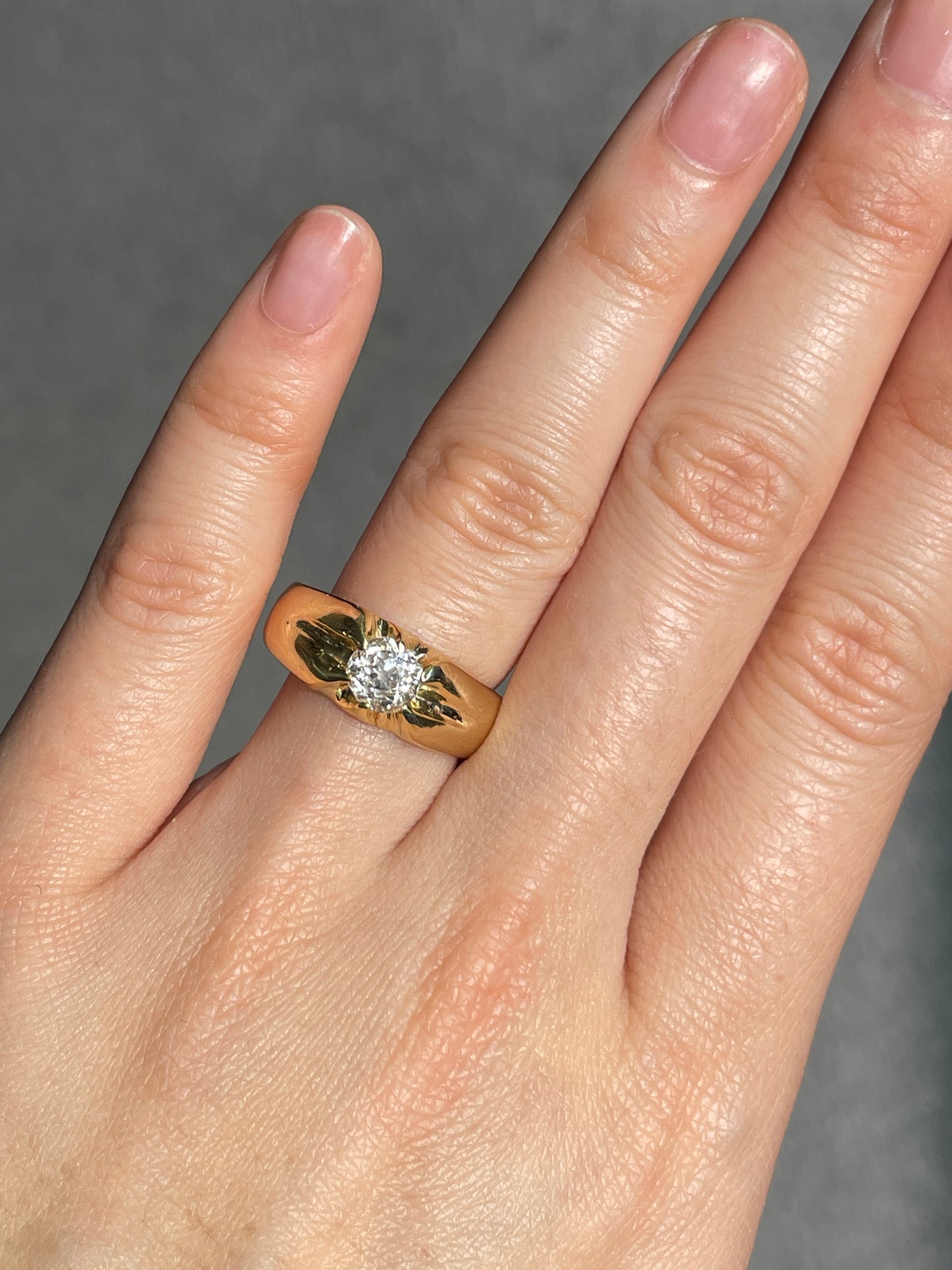 Antique 12K Gold 0.90 CTW Diamond Gypsy Signet Ring