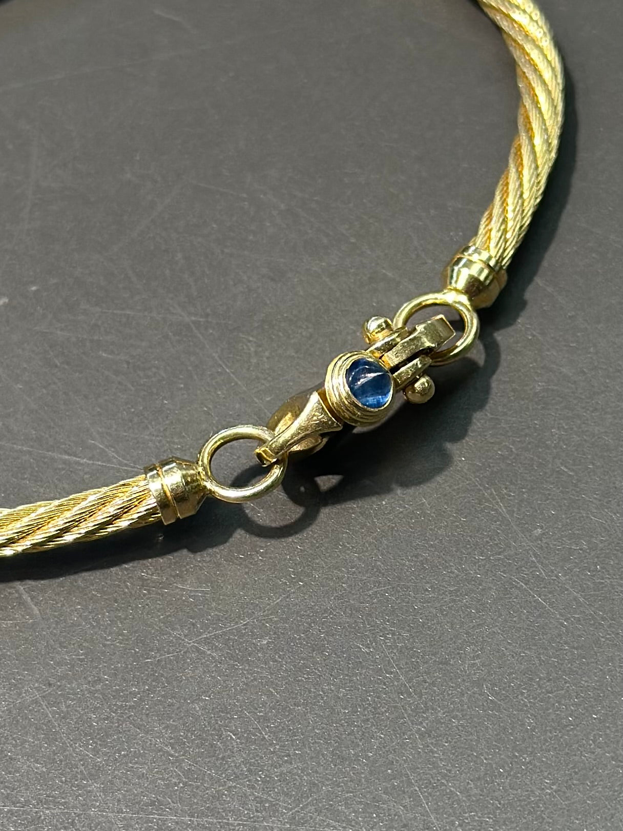 14K Gold Sapphire Twisted Cable Chain Carabiner Bracelet 