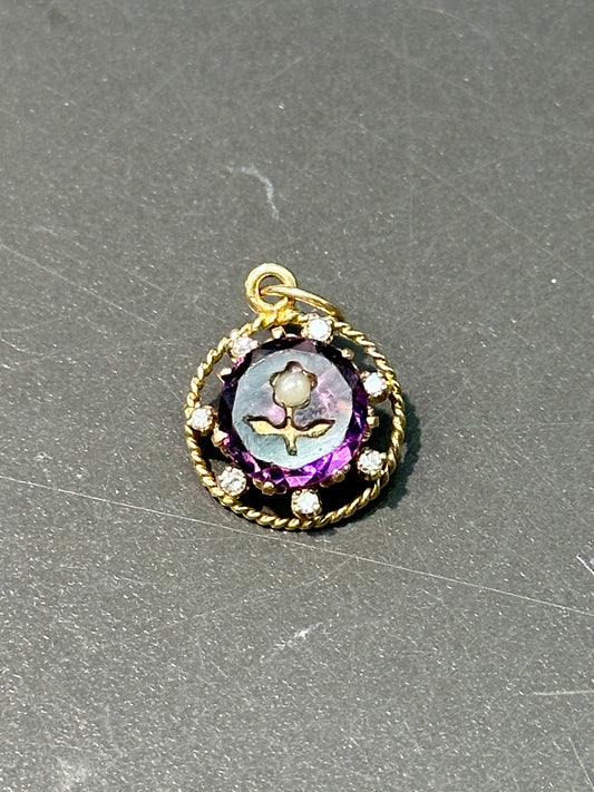 维多利亚 14K 金紫水晶镶嵌花朵钻石吊坠