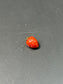 Grand charm fraise corail en or 18 carats