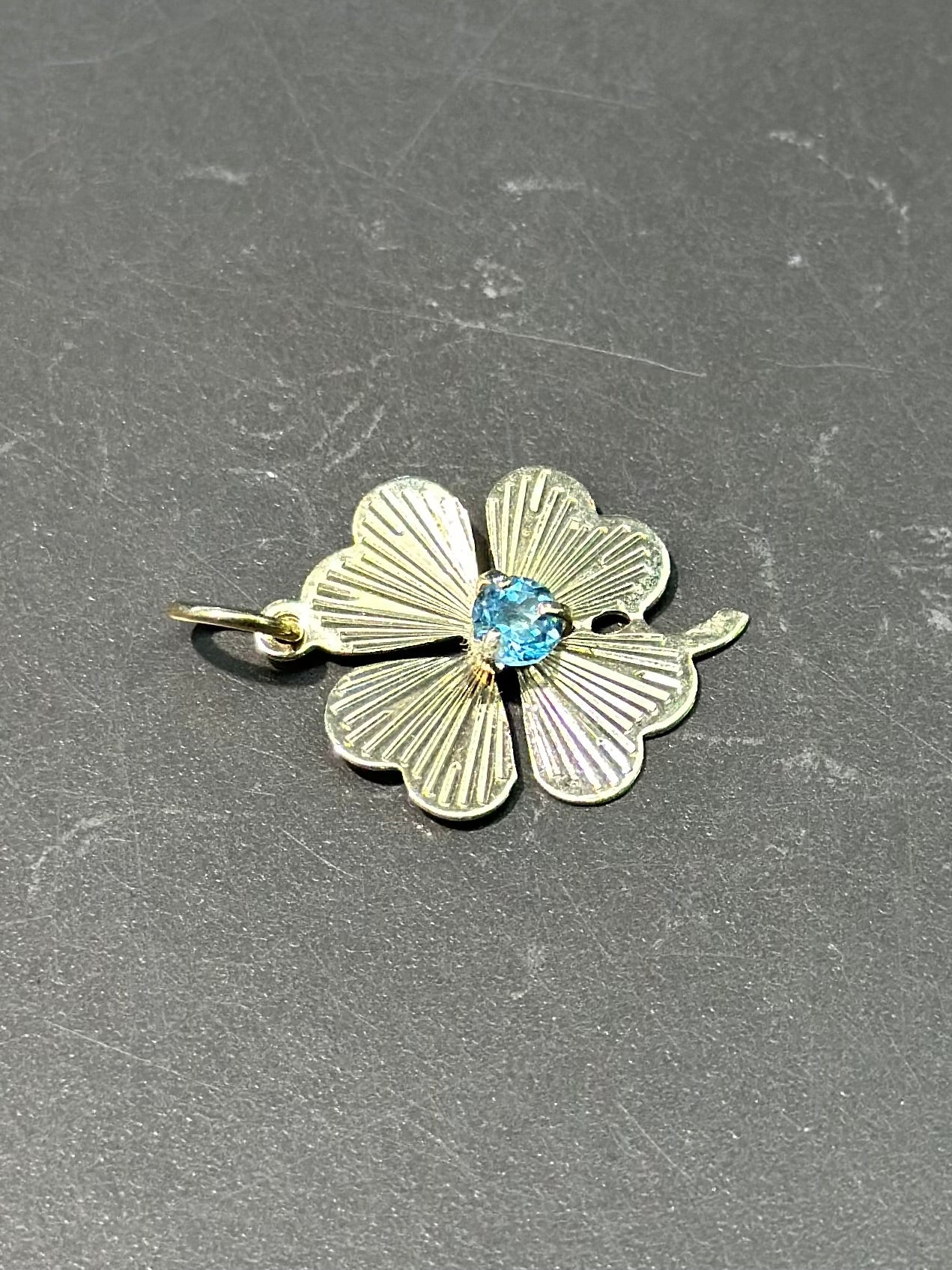 Vintage 14K Gold Topaz Engine Turned Clover Charm