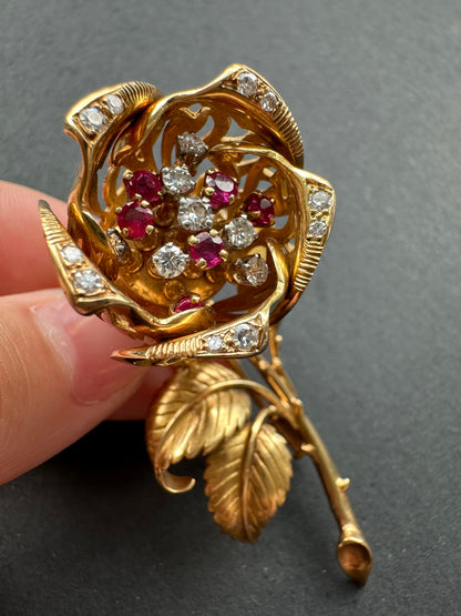 法国 18K 金红宝石钻石颤动花朵胸针