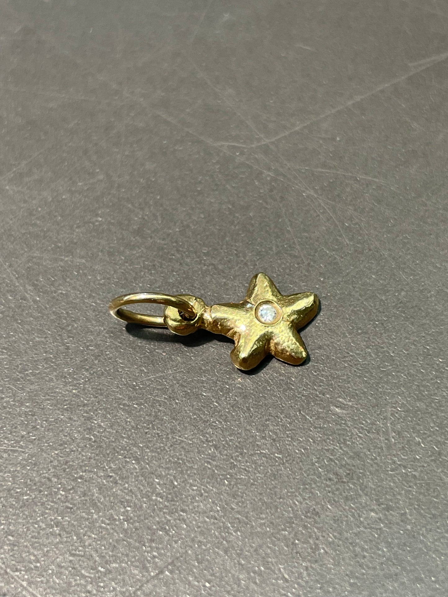复古 14K 黄金钻石星形吊饰