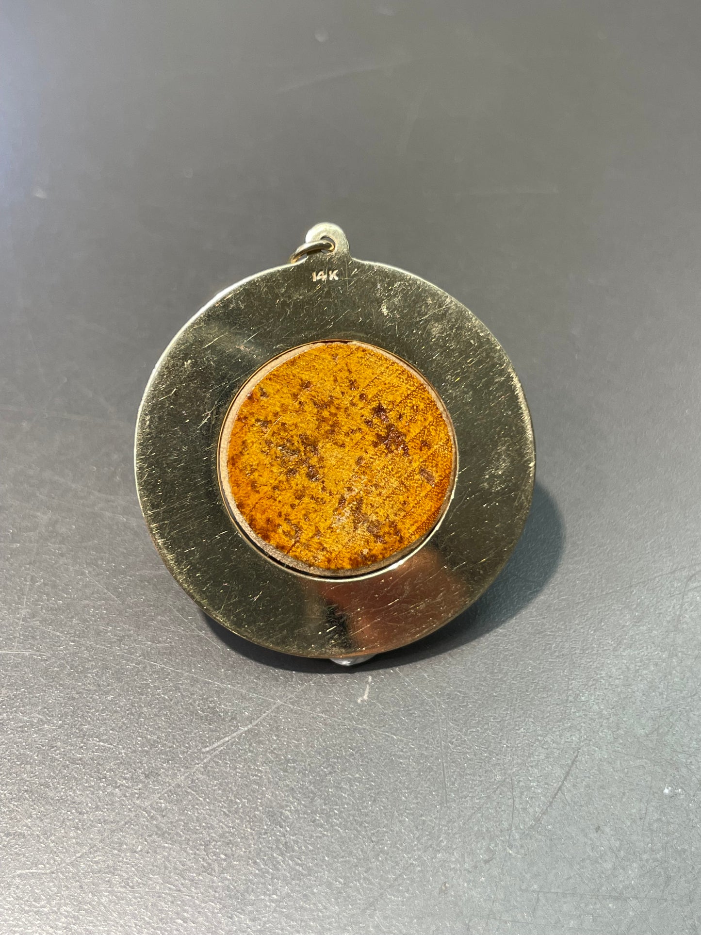 Vintage 14K Yellow Gold Articulating Knock on Wood Charm Pendant