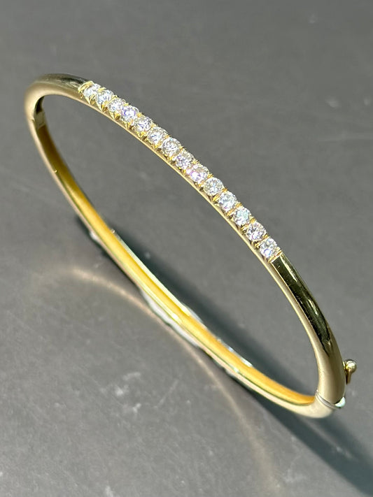 14K Gold Round Cut Diamond Bangle