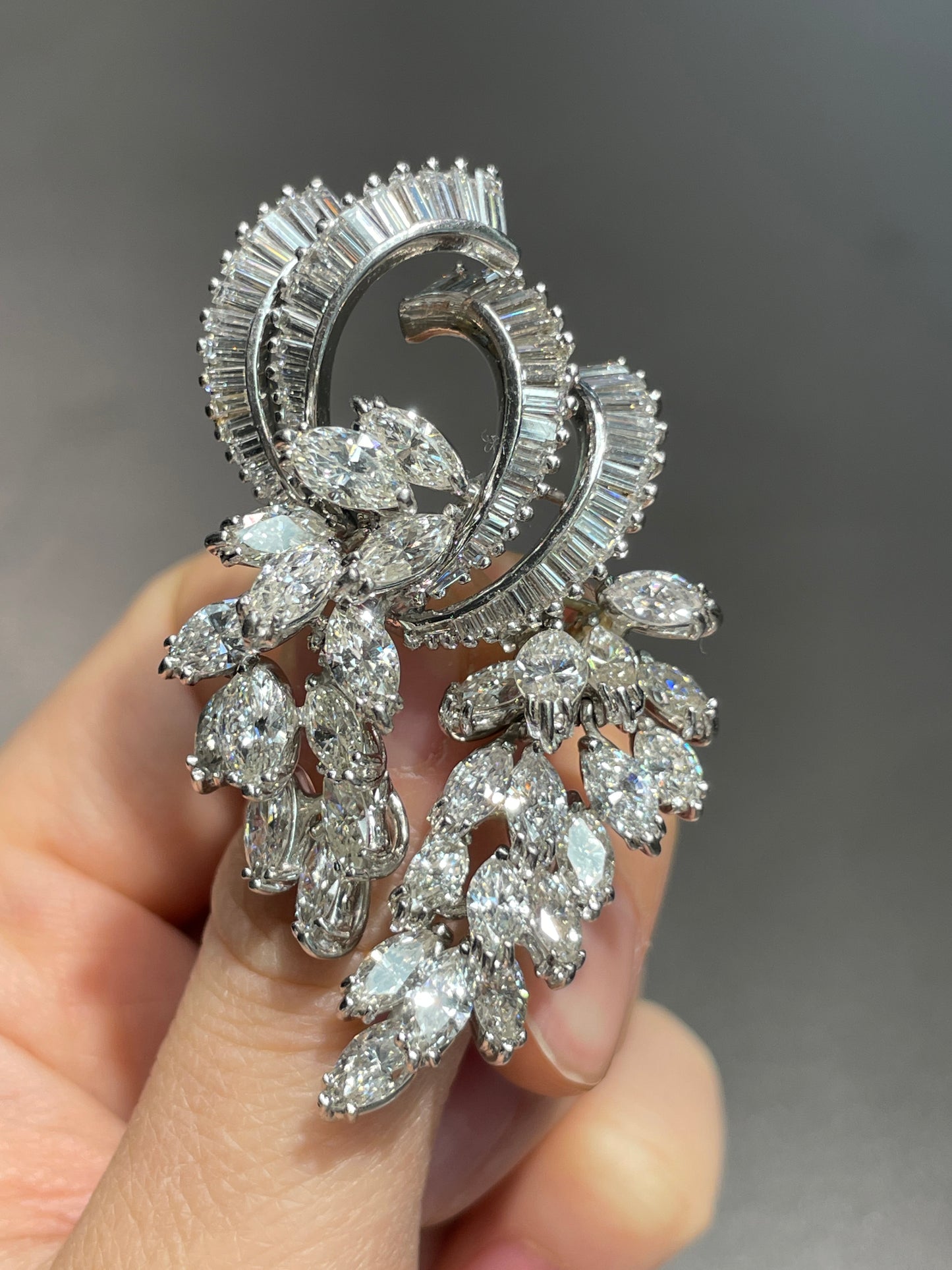 Vintage Platinum 16.52 CTW Diamond Articulating Brooch