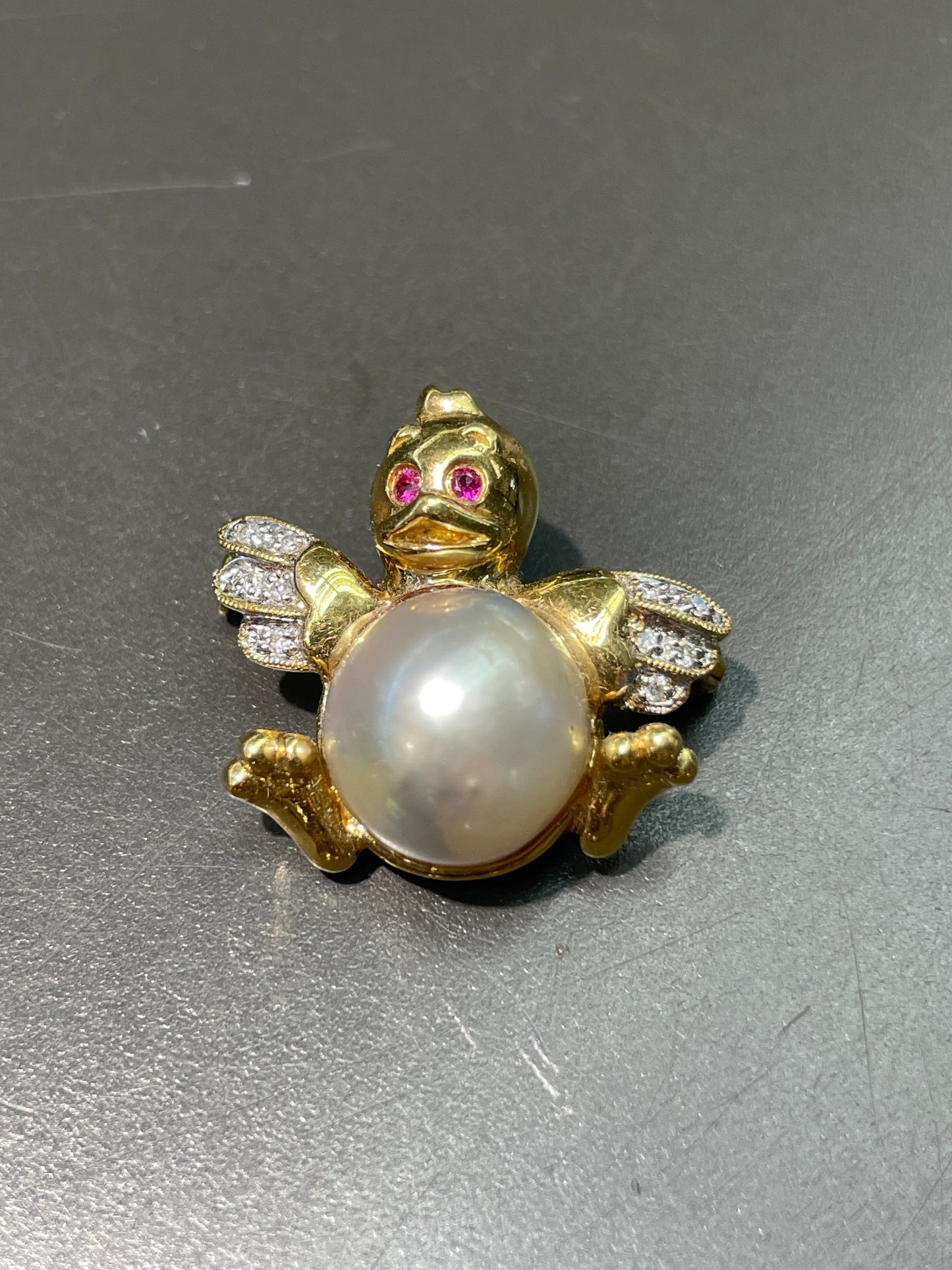 Vintage 18K Gold Pearl Ruby Diamond Duck Brooch Pendant