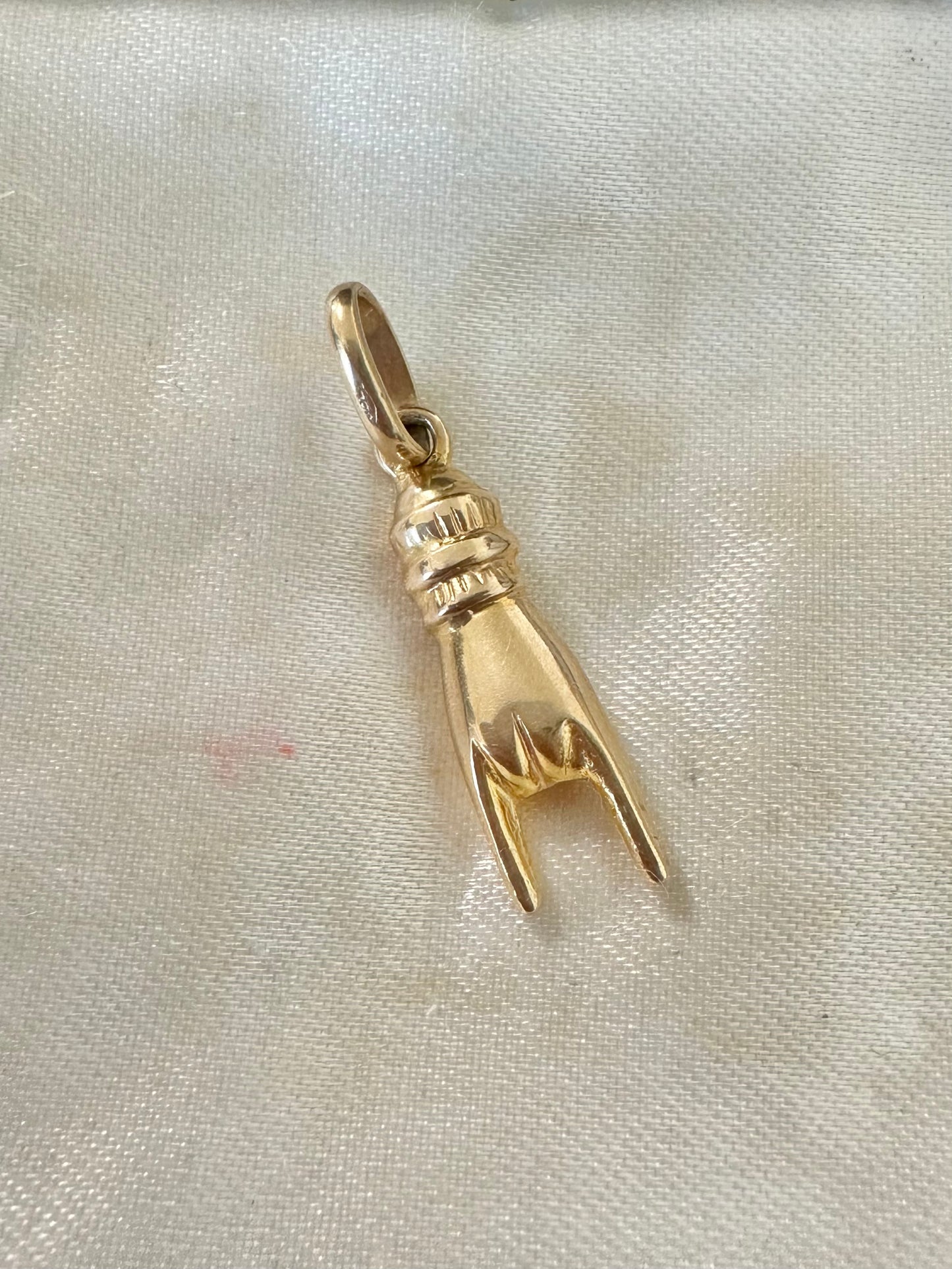 Vintage 18K Gold Rock and Roll Arm Charm