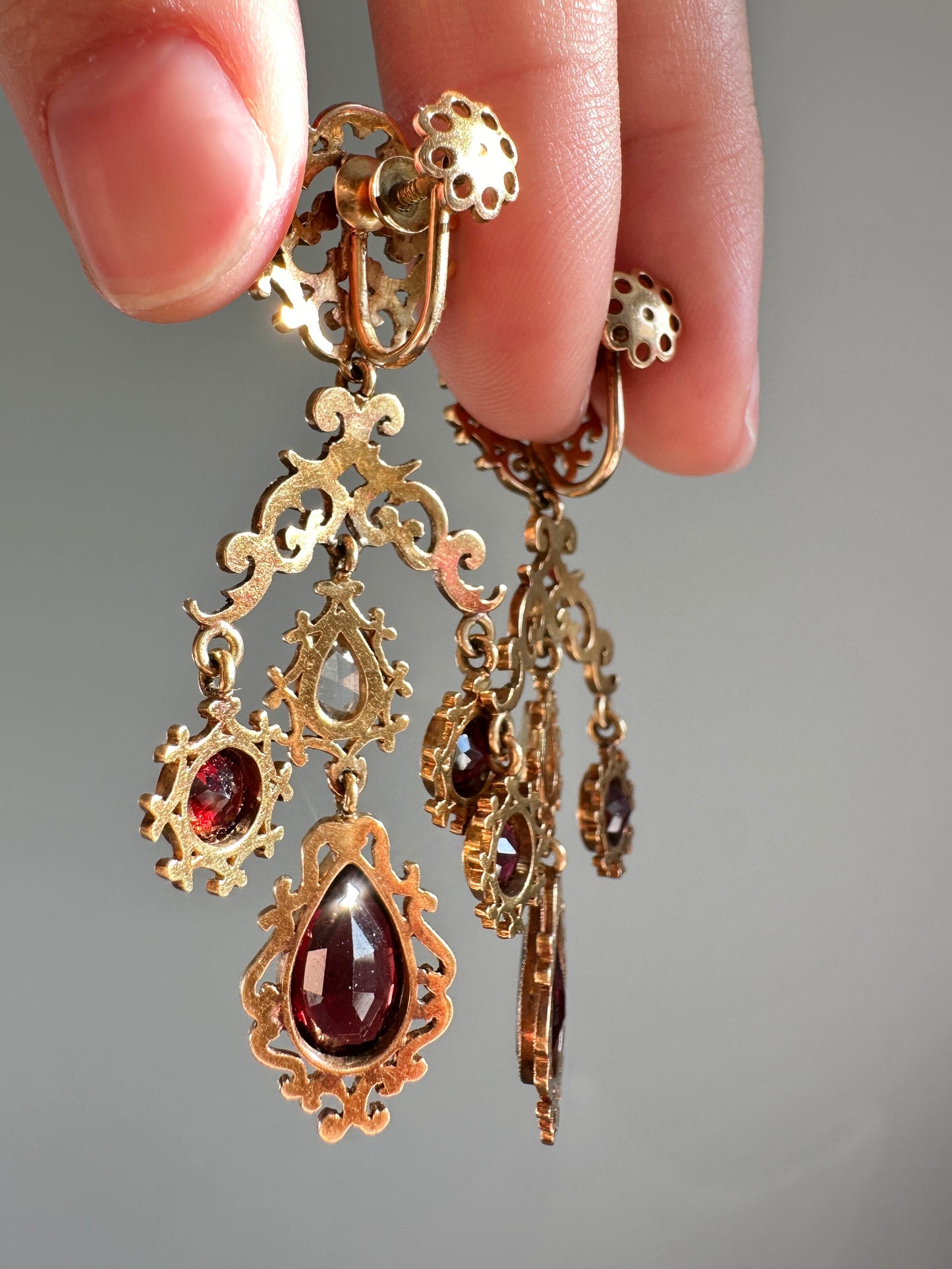 Georgian 18K Gold Rose Cut Diamond Garnet Drop Chandelier Earring