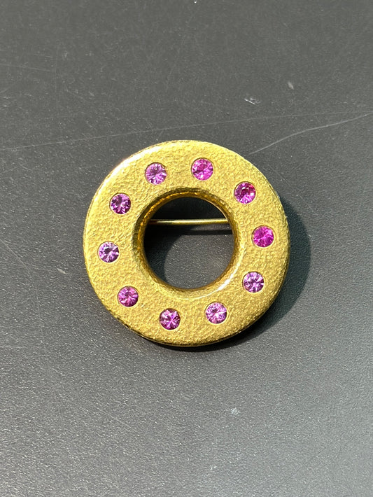 Linda Lee Johnson 22K Gold Ruby Circle Brooch