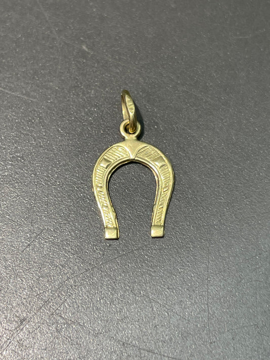 Vintage 14K Yellow Gold Horse Shoe Charm