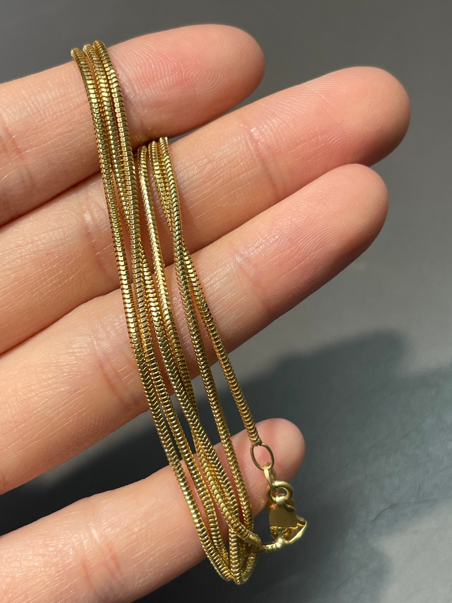 14K Yellow Gold 1.5 mm Snake Chain Necklace 22.0 inch