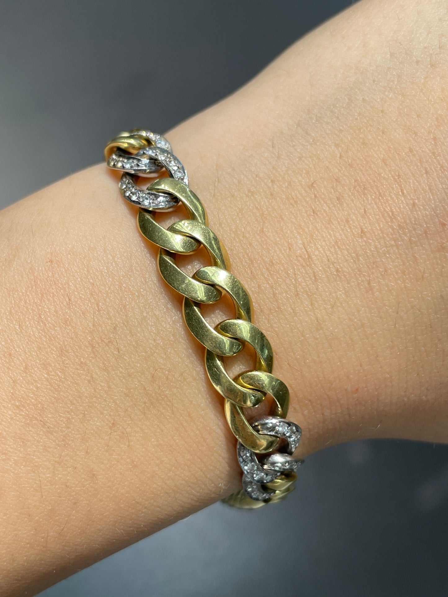 Vintage 18K Gold Diamond Curb Link Chain Bracelet