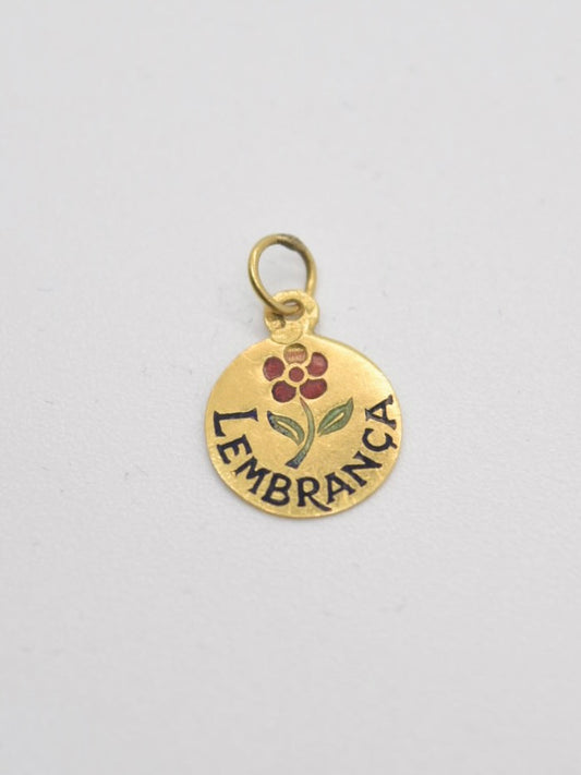 Vintage 19K Gold Lembrança Charm