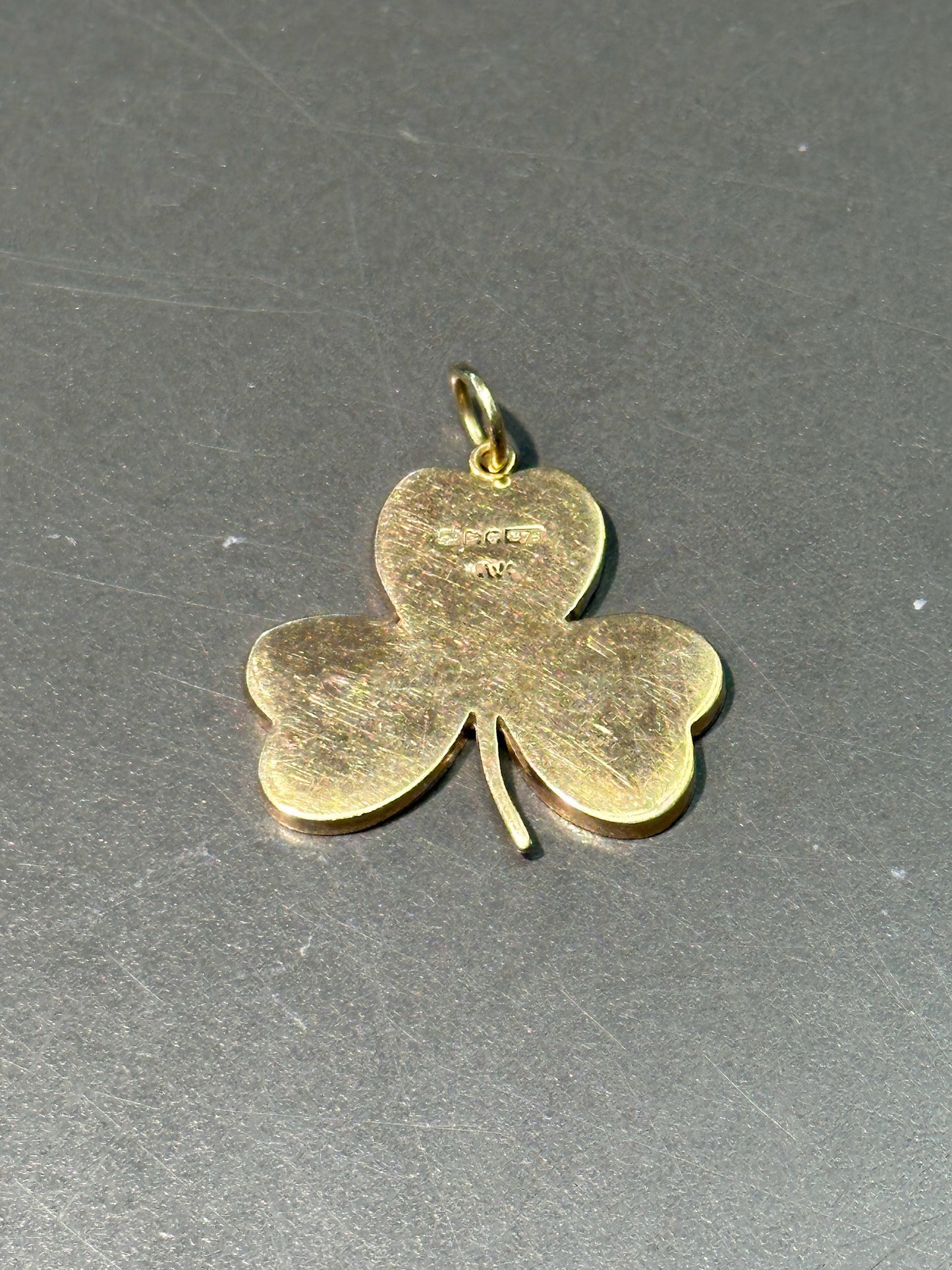 Vintage 9K Gold Aventurine Jade Three Leaf Clover Charm Pendant