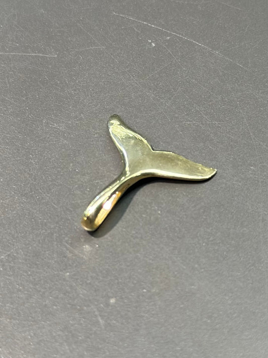 Vintage 14K Whale Tail Pendant