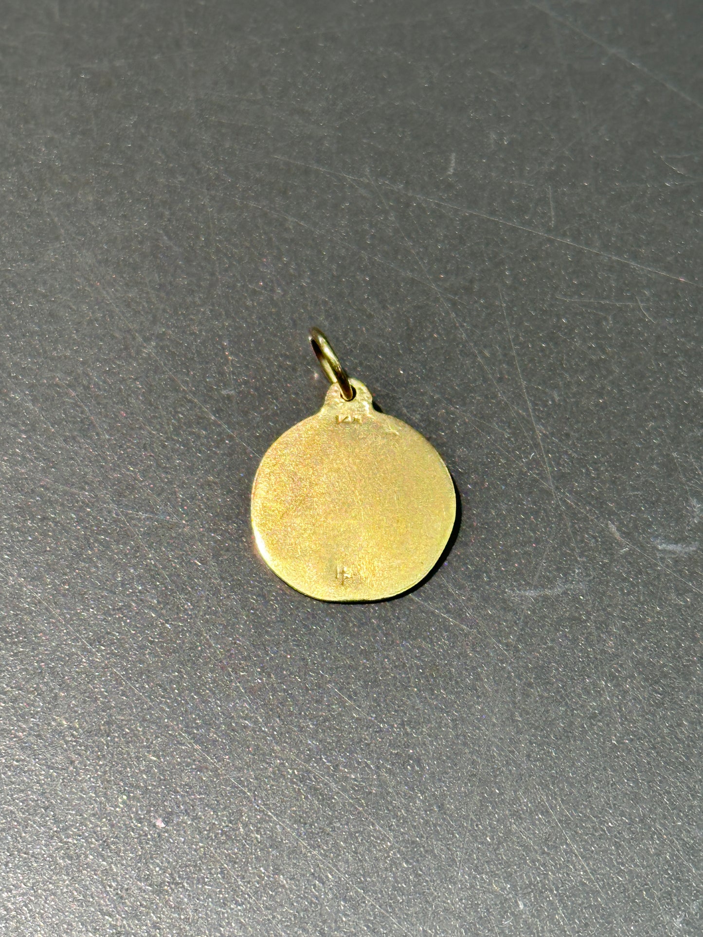 复古 14K“A”字母吊饰