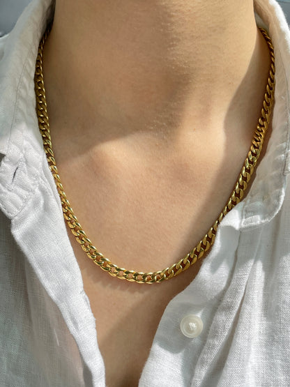 14K Gold 5.5 mm Curblink Chain Necklace