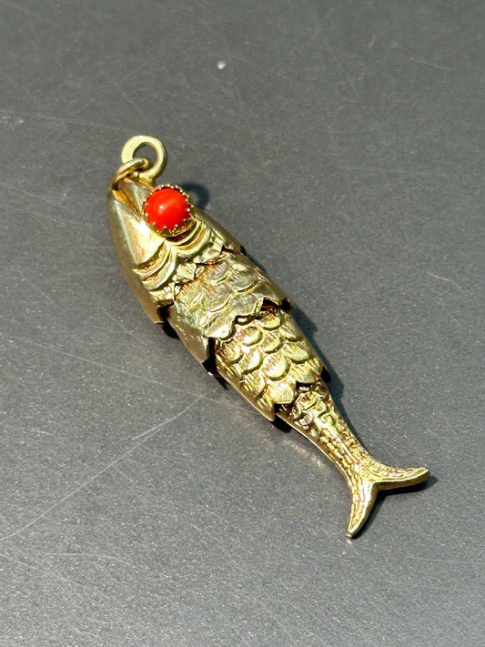复古 18K 金珊瑚铰接鱼吊坠