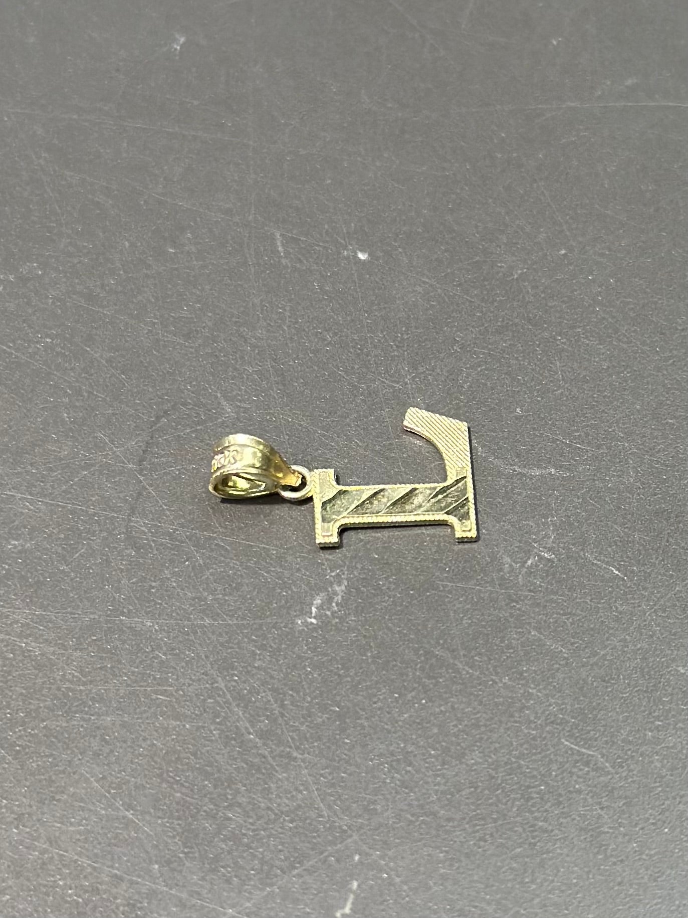 Vintage 10K Yellow Gold Letter Charm