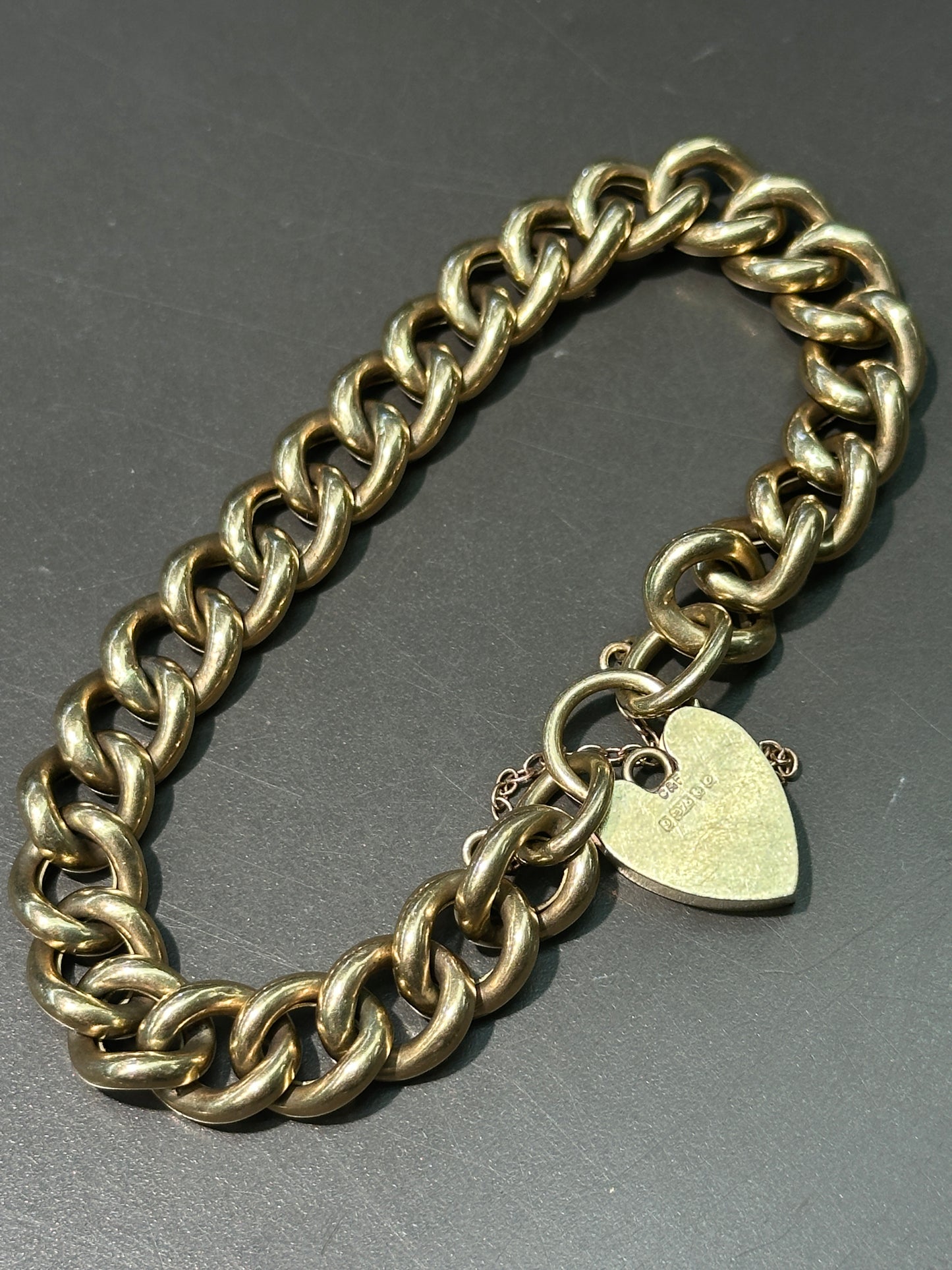 Vintage 9K Yellow Gold Padlock Curblink Bracelet