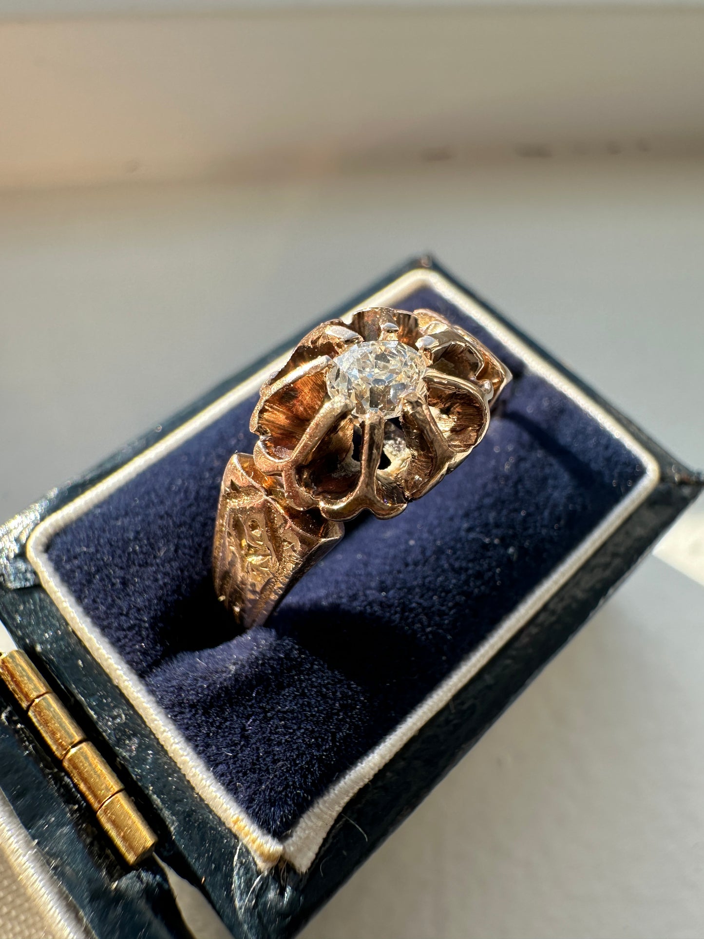 古董 14K 金 0.22 CTW 老矿切割 Belcher 图案戒指