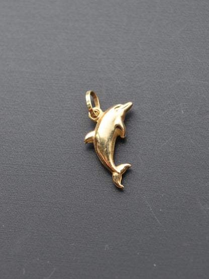 14K 金迷你空心蓝色珐琅海豚吊坠