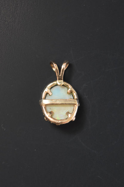 14K 金蛋白石吊坠
