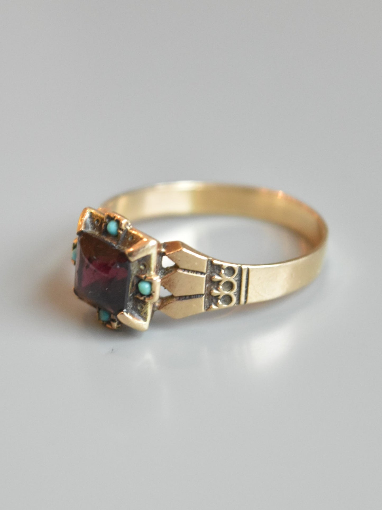 Victorian 14K Gold Garnet Turquoise Ring SZ 7.5