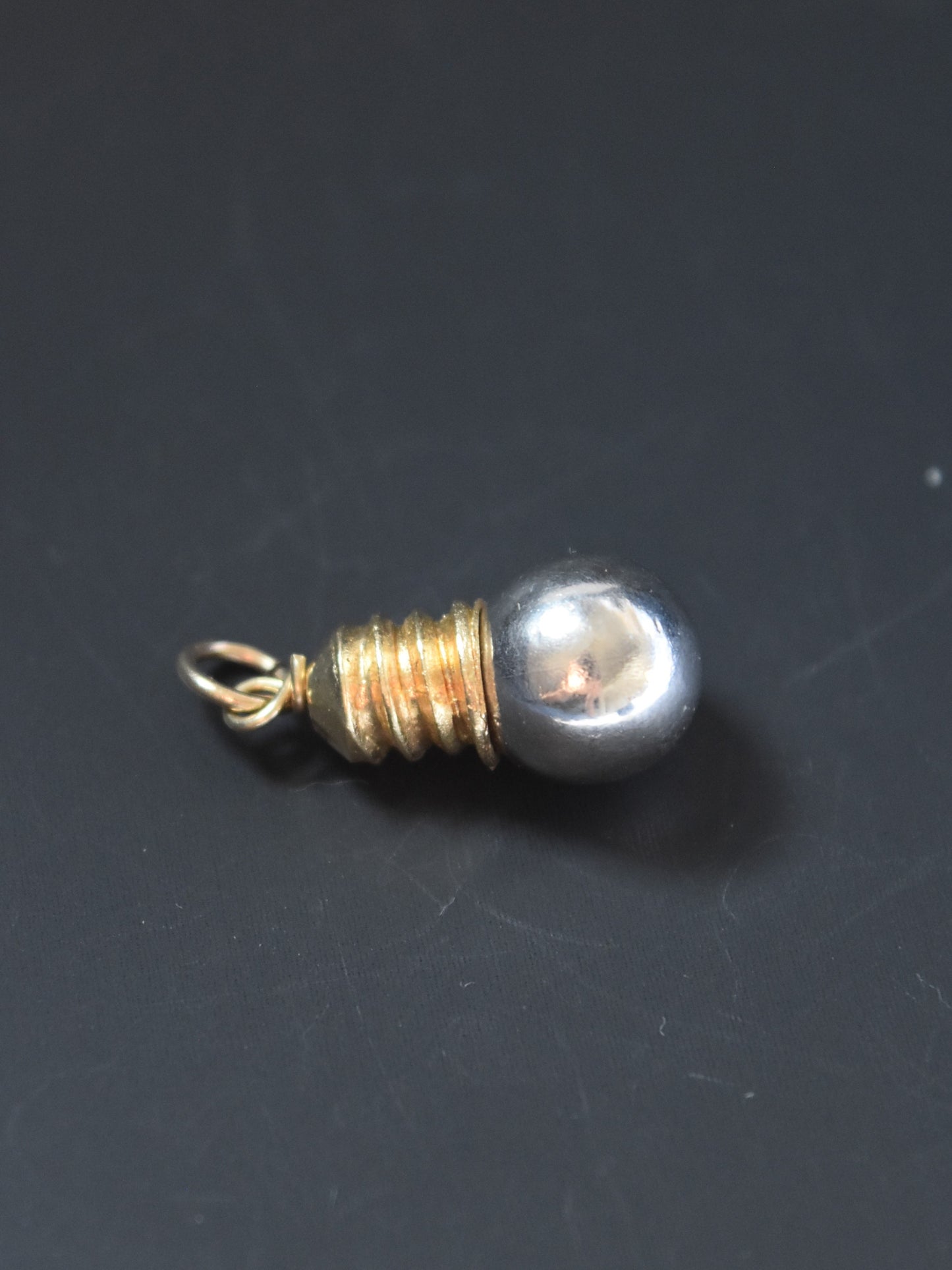 Vintage 14K Gold Light Bulb Charm