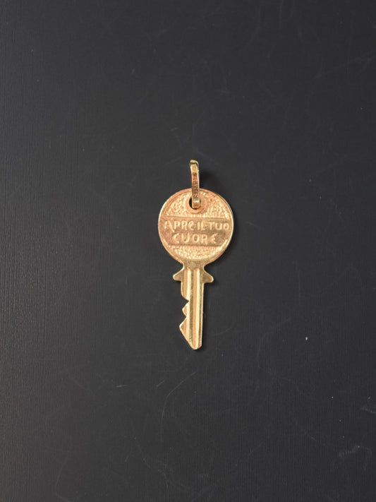 Vintage 14K Gold Apre Il Tuo Cuore Key Charm