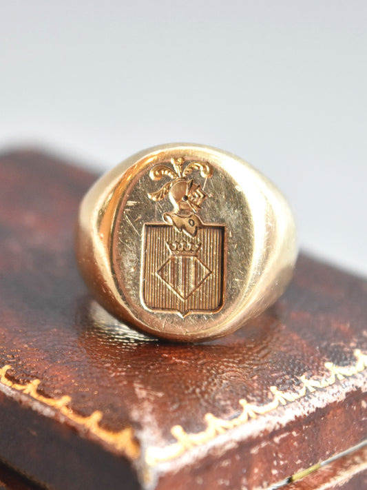 Vintage Tiffany & Co. 14K Gold Knight Shield Signet Ring SZ 7