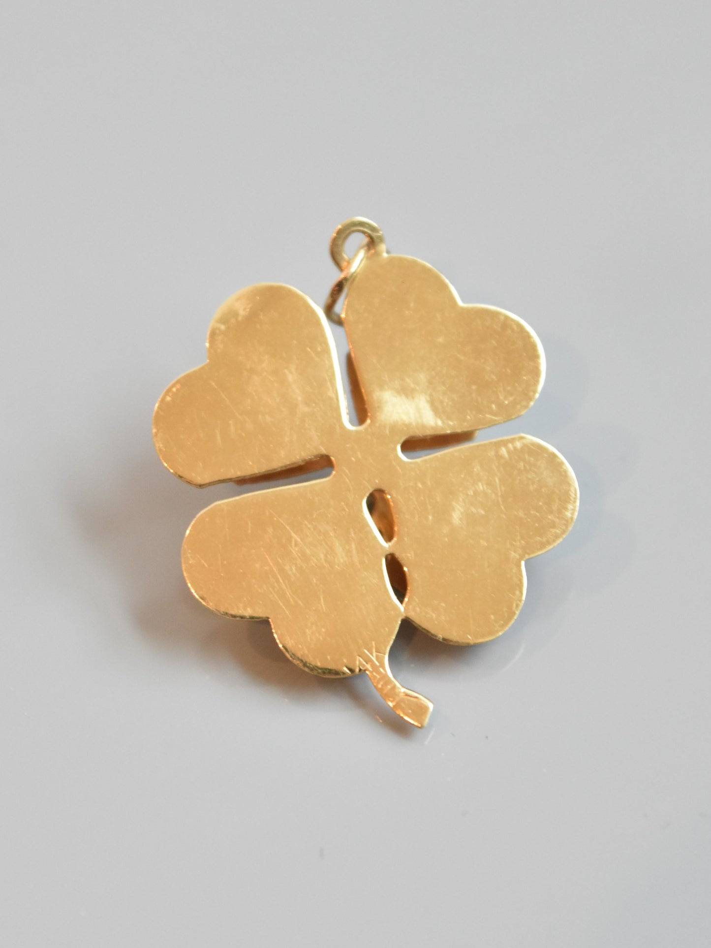 vintage 14K Or Grand Moteur Tourné Double Couche Pendentif Trèfle à Quatre Feuilles