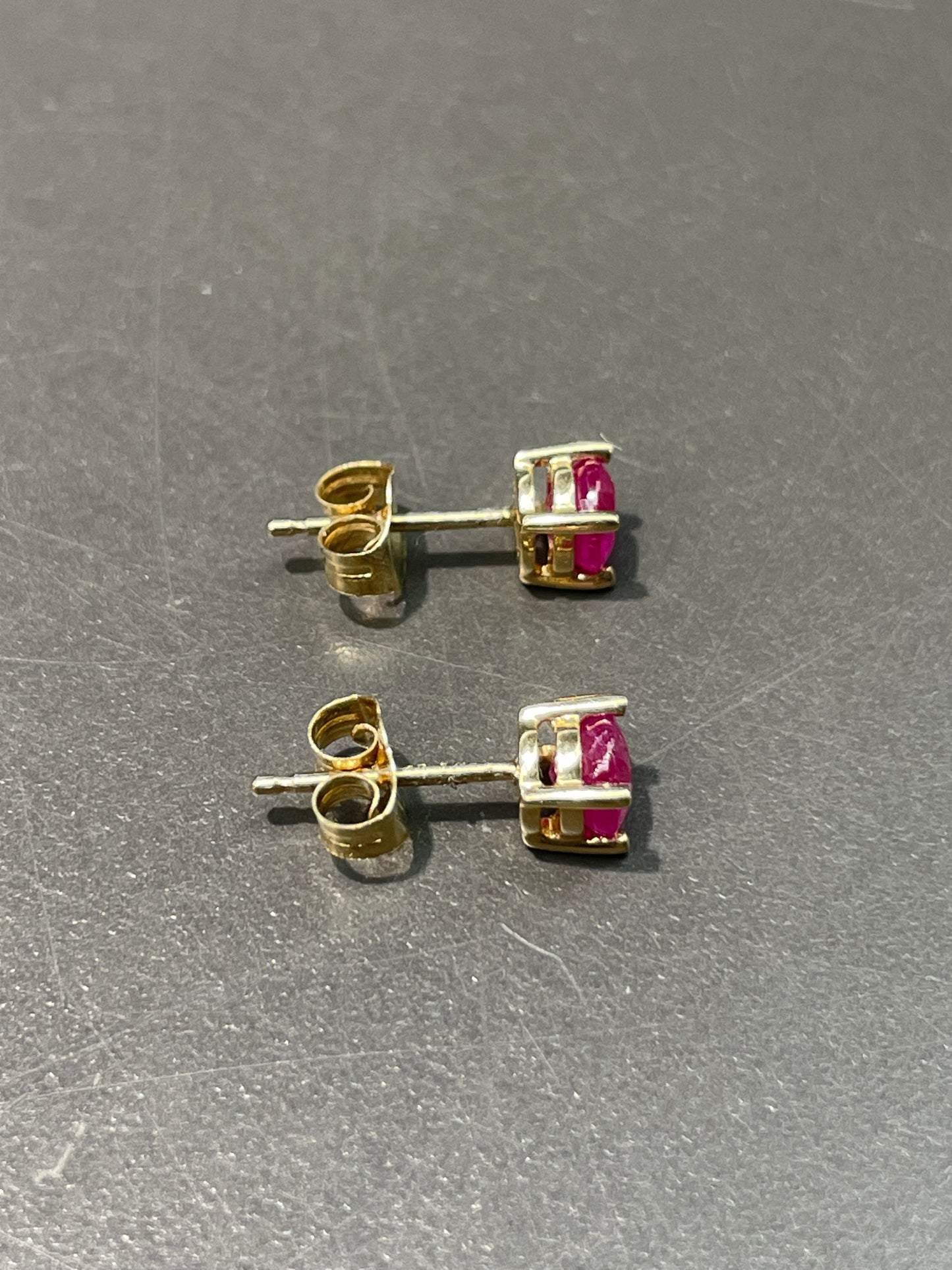14K Yellow Gold Ruby Stud Earring