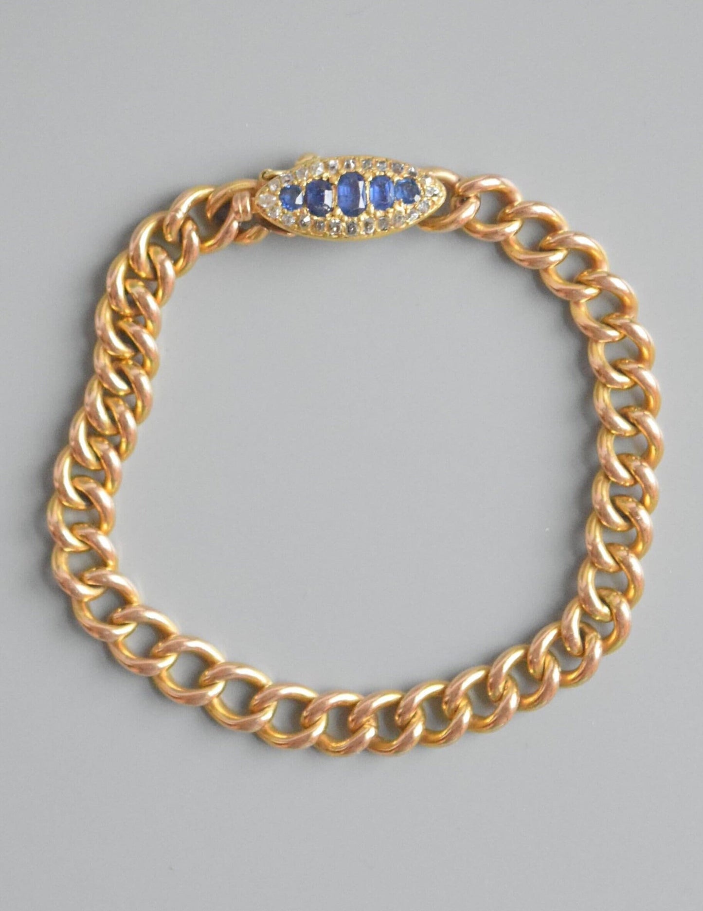 Bracelet antique français à maillons gourmette en or 18 carats et diamants saphir