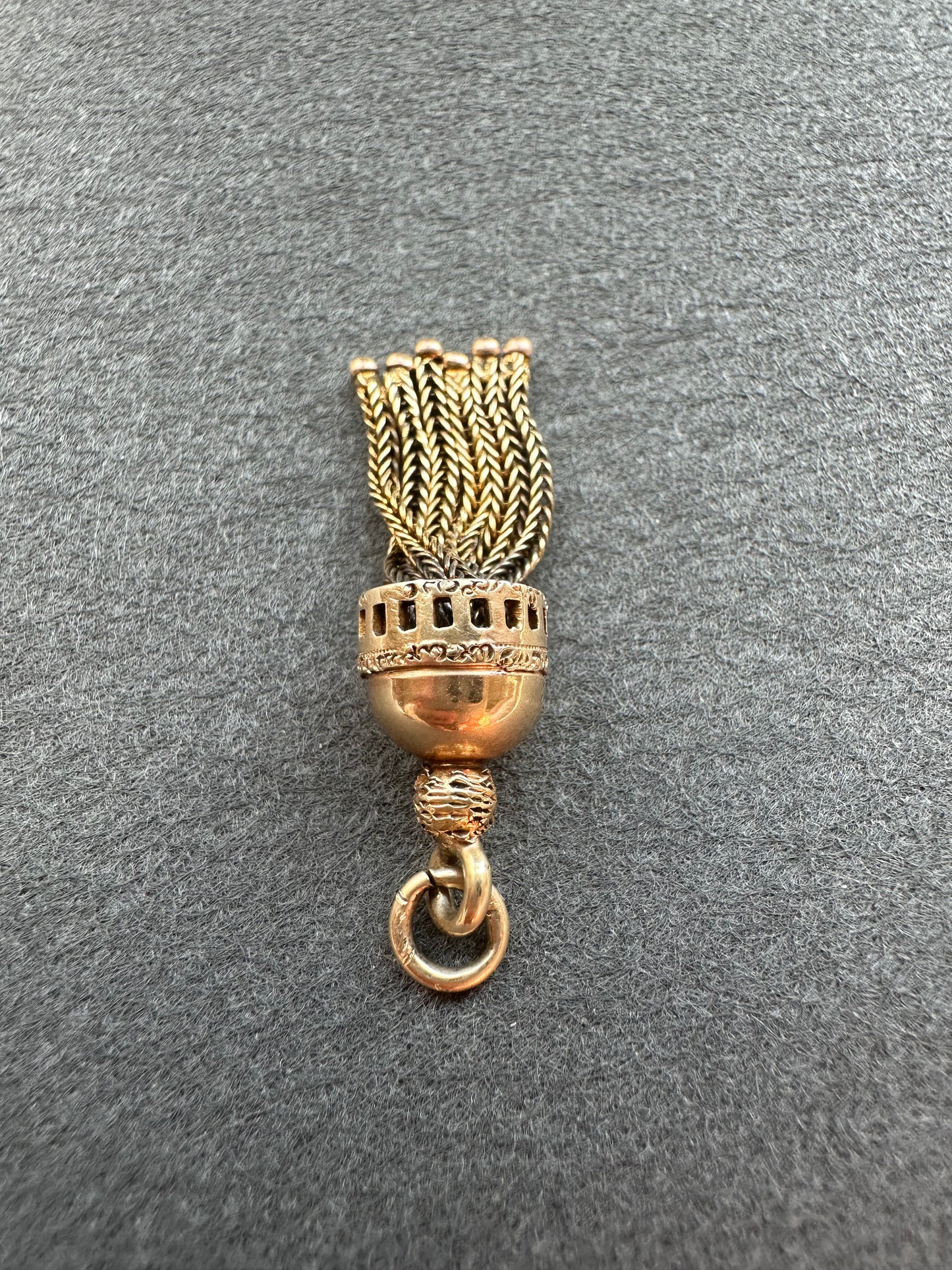 维多利亚 14K 金流苏吊坠饰品