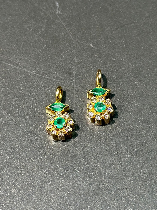 18K 金绿宝石和钻石光环吊坠