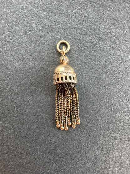 维多利亚 14K 金流苏吊坠饰品