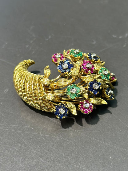 复古 18K 金蒂芙尼金红宝石、绿宝石和蓝宝石 Tremblant 花胸针
