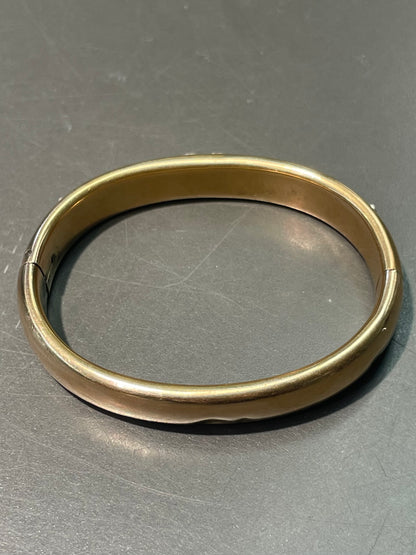 Antique 10K Yellow Gold 1.81 CTW Diamond Bangle Bracelet