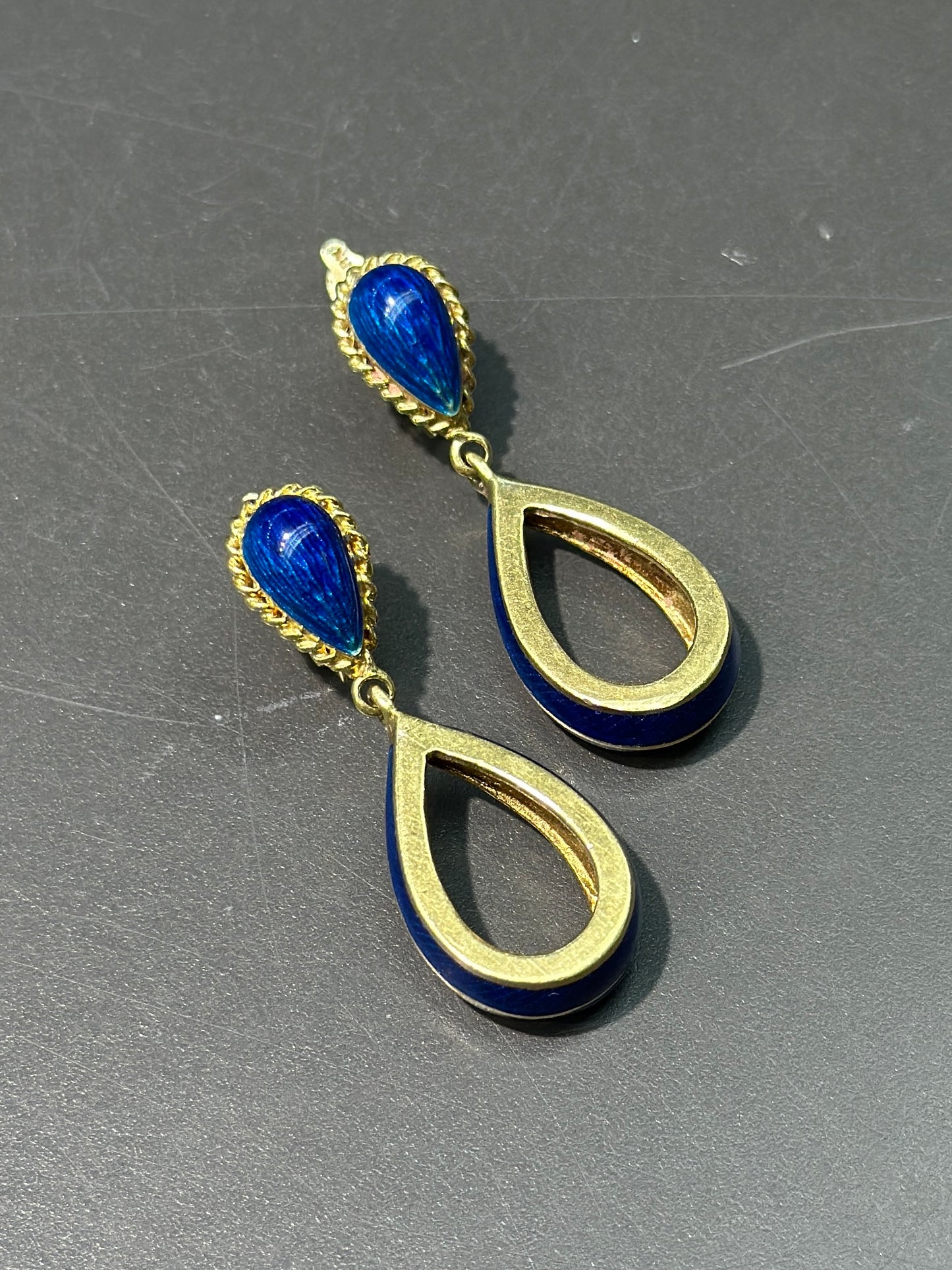 vintage Tiffany &amp; Co. Boucles d’oreilles pendantes en émail or 18 carats