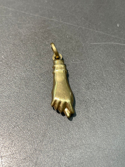 Vintage 14K Yellow Gold Mano Figa Charm Pendant
