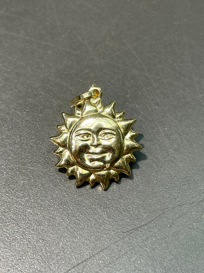 Vintage 18K Yellow Gold Sun Man Charm