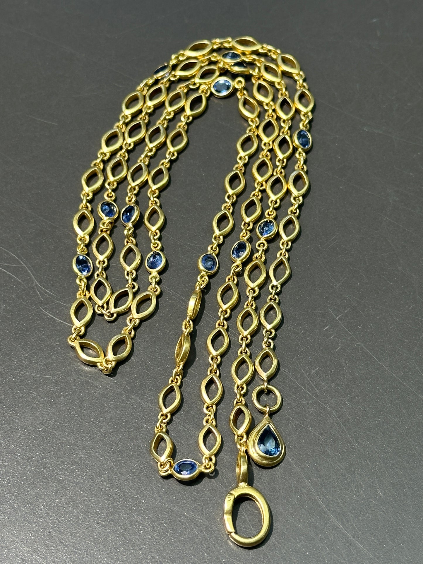 18K Gold Natural Sapphire Station Chain Necklace 33.5 inch