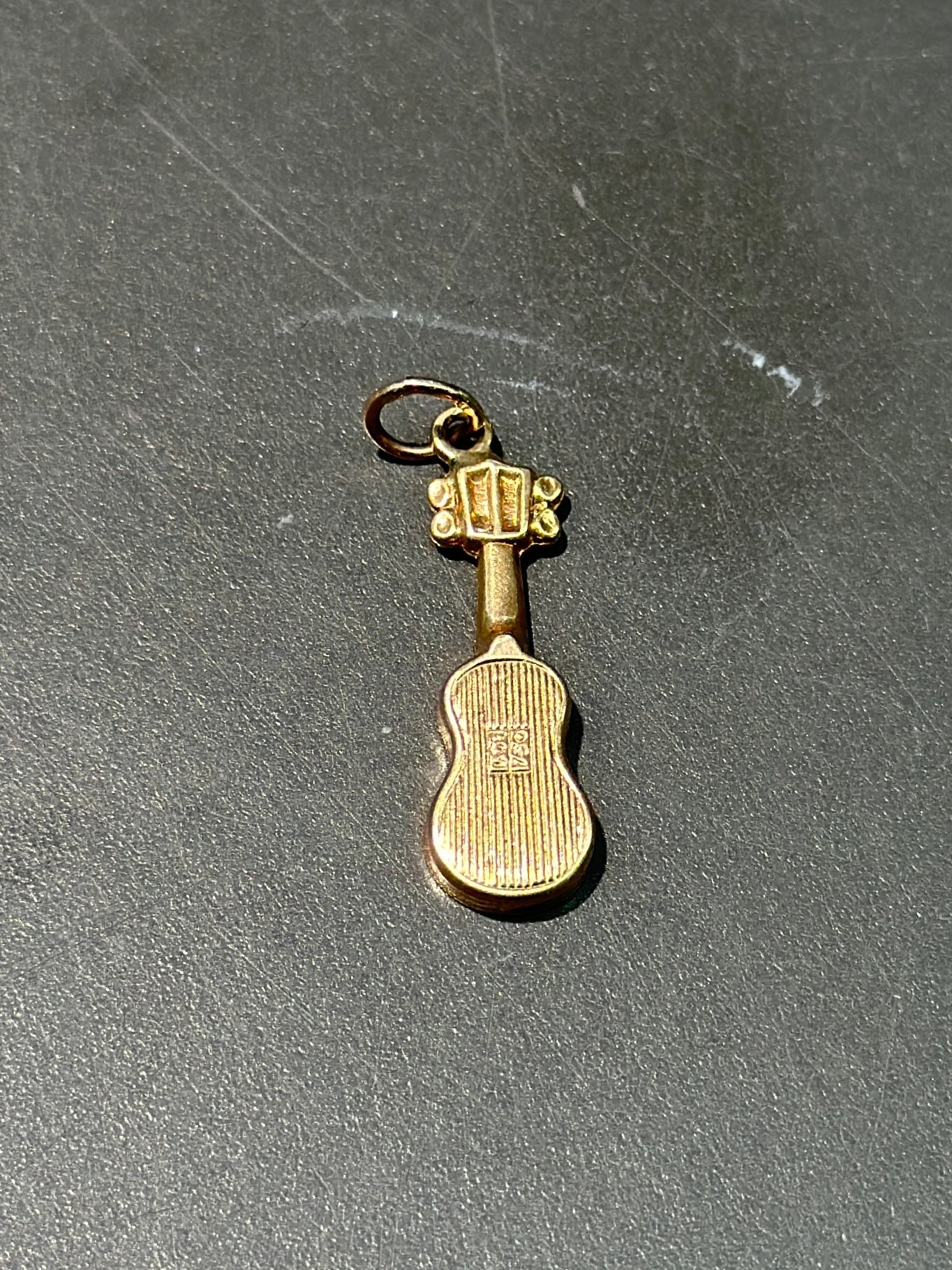 复古 14K 金吉他吊饰